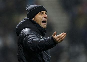 بعد الجراحة مساعده كونتي لم يحسم موقفه من حضور مباراة مانشستر سيتي وتوتنهام