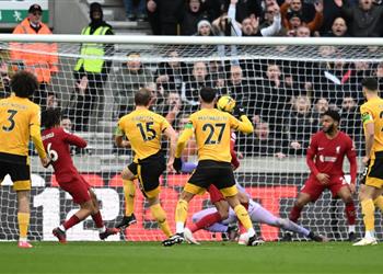 فيديو ذئاب ولفرهامبتون تفترس ليفربول وتزيد أوجاع الريدز بثلاثية نظيفة في الدوري الإنجليزي