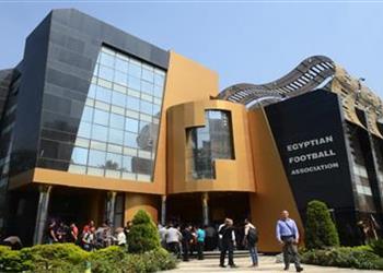 اتحاد الكرة ي علن الحصول على تحديث متطور لتقنية الـ VAR