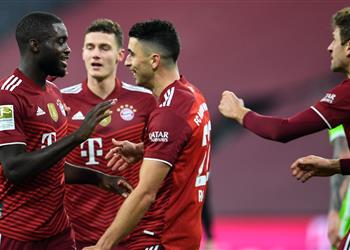 ريال مدريد ينافس برشلونة على ضم مدافع بايرن ميونخ