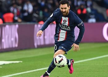 باريس سان جيرمان يوضح آخر تطورات تجديد عقد ميسي