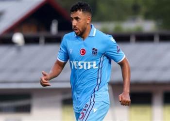 فيديو تريزيجيه يتسبب في ركلة جزاء لـ جالطة سراي أمام طرابزون سبور