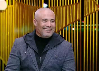 علاء إبراهيم يسخر من لاعب الأهلي أنا 47 عام ا ويمكنني اللعب أفضل منه