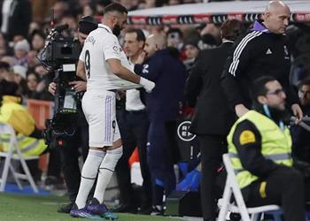 ماركا تغيير مفاجئ لموقف بنزيما مع ريال مدريد في كأس العالم للأندية