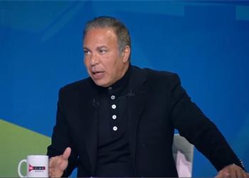 أيمن يونس لاعبو الزمالك م جر د موظفين بلا كرامة وهدف فاركو الثالث لا يدخل في فنانين الكوميديا