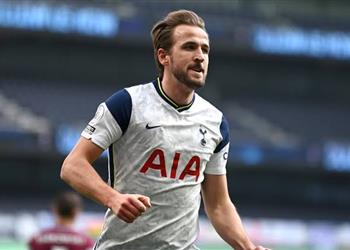 تقارير مانشستر يونايتد يفقد الأمل في هاري كين وي حدد بديله من الدوري الإيطالي