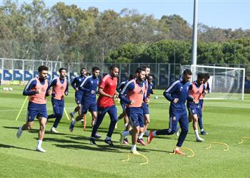 مران الأهلي تدريبات متنوعة للاعبين والبعثة تغادر إلى طنجة