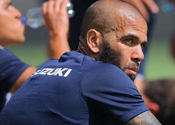 داني ألفيس يغير أقواله في قضية الاعتداء الجنسي