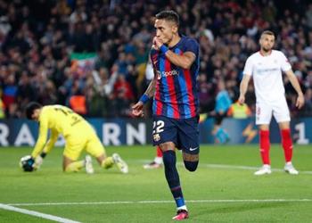 رافينها إذا لم يكن هناك لاعبين متحمسين للفوز بالليجا فلا يجب عليهم التواجد في برشلونة