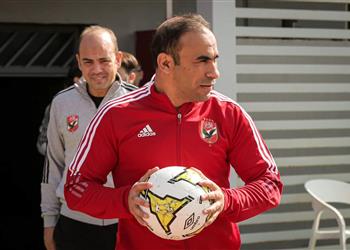 سيد عبد الحفيظ ي علق على حضور جماهير صن داونز أمام الأهلي ويتحدث عن الإصابات