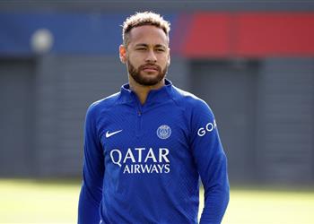 باريس سان جيرمان يعلن خضوع نيمار لجراحة