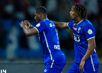 فيديو إيجالو يسجل هدف الهلال الثاني أمام التعاون في الدوري السعودي
