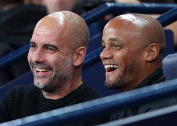 كومباني رد ا على جوارديولا مانشستر سيتي يحتاج لأفضل مدرب في العالم