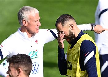 ديشامب يكشف كواليس استبعاد بنزيما من مونديال قطر أخبرني أنه يشعر بالموت