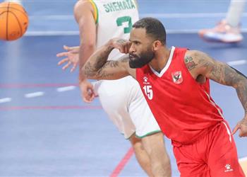 تأكيد ا لـ بطولات الأهلي ينفي وجود أزمة مع والتر هودج لاعب فريق السلة
