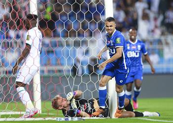 فيديو الهلال يقسو على الفتح بثلاثية ويتأهل لنصف نهائي كأس خادم الحرمين الشريفين