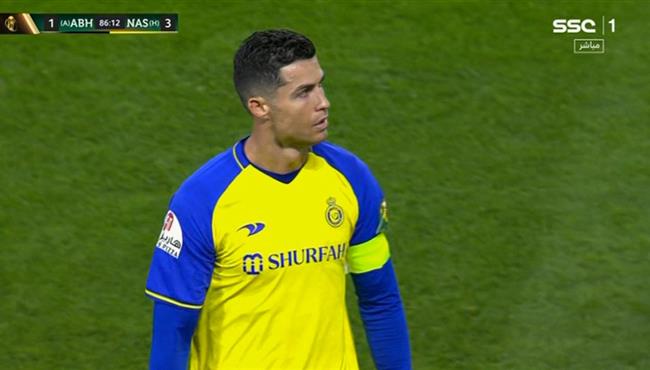 رد فعل رونالدو لحظة تبديله في مباراة النصر وابها