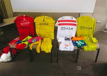 الزمالك بزيه التقليدي أمام شباب بلوزداد في دوري أبطال إفريقيا