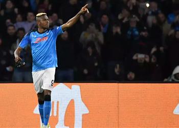 أوسيمين أعتقد أنني من أقوى المهاجمين في العالم ويتحدث عن مستقبله مع نابولي