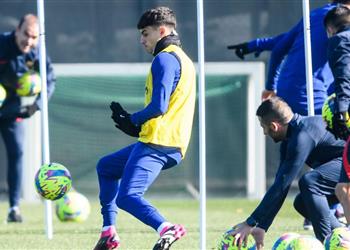 تقارير توضح موقف بيدري من كلاسيكو برشلونة وريال مدريد