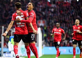 باير ليفركوزن يحول تأخره إلى فوز على بايرن ميونخ ويفقده صدارة الدوري الألماني