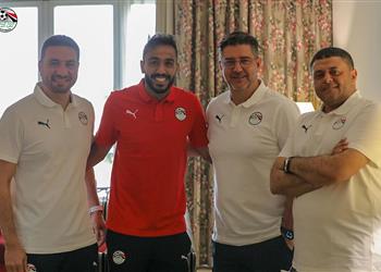 صور فيتوريا يستقبل لاعبي منتخب مصر