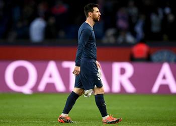 تضارب بين باريس سان جيرمان والمسؤولين القطريين بشأن مستقبل ميسي