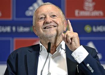 رئيس ليون أحلم بعودة بنزيما حتى لو كان الأمر معقد ا