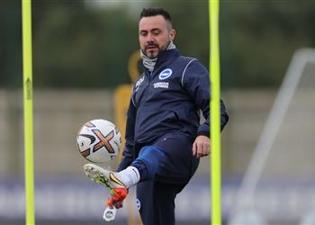 منافسة إنجليزية إيطالية للتعاقد مع روبرتو دي زيربي