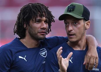 محمد النني يوجه رسالة لـ أوزيل بعد إعلان اعتزاله