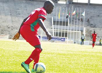 لاعب مالاوي لـ بطولات لا نخشى الجماهير المصرية ومستعدون للموت في الملعب