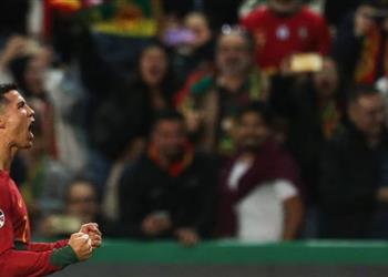 فيديو كريستيانو رونالدو يحطم الأرقام القياسية ويقود البرتغال للفوز برباعية على ليشتنشتاين