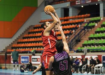 الأهلي يكتسح الاتصالات 106 62 في أول مباراة بدون والتر هودج بدوري السلة