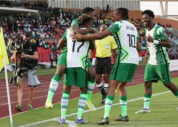 فيديو مدرب الأهلي السابق يقود نيجيريا للفوز على غينيا بيساو في تصفيات أمم إفريقيا