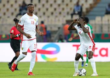 مجموعة مصر فيديو نابي كيتا يسجل هدف غينيا الأول أمام إثيوبيا