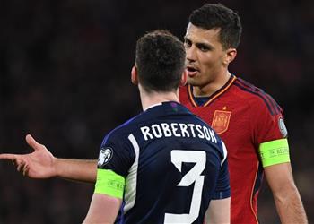 رودري ينتقد طريقة لعب أسكتلندا هذه قمامة وليست كرة قدم