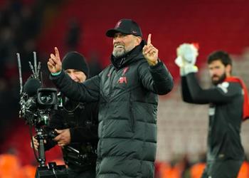 كلوب يوضح سبب رفضه الاحتفال مع جماهير ليفربول بعد سباعية مانشستر يونايتد