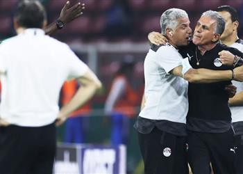 كيروش ينفجر عبر بطولات بسبب المستحقات المتأخرة اتحاد الكرة المصري يعاملنا بطريقة سيئة