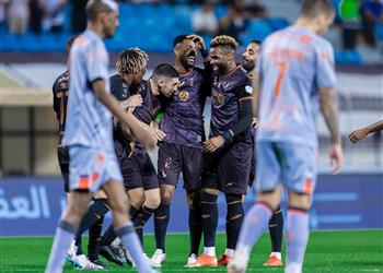 فيديو الشباب يفوز على الفيحاء بثلاثية في الدوري السعودي