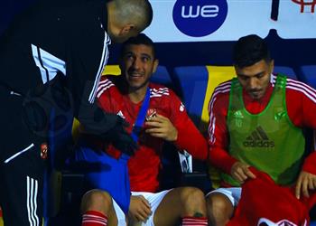 فيديو رامي ربيعة يغادر مباراة الأهلي وبيراميدز مصابا بسبب رمضان صبحي