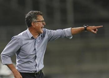 موعد وصول مدرب الزمالك الجديد إلى القاهرة