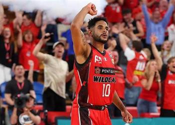 خاص الأهلي ينهي أزمة والتر هودج ويتعاقد مع بديله قبل بطولة إفريقيا لكرة السلة