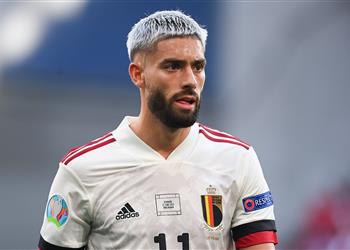 عقبة واحدة تؤجل صفقة انضمام كاراسكو إلى برشلونة