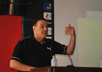 عصام عبد الفتاح لن أعود لرئاسة لجنة الحكام ويجب محاكمة من استقدم كلاتنبرج