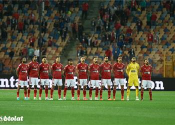 الأهلي في مواجهة صعبة أمام فاركو لاستعادة صدارة الدوري