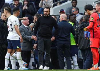 دي زيربي لست نادم ا على مشادتي مع مدرب توتنهام ولا أحب الماكرين