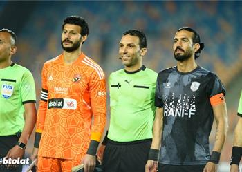 أحمد الشناوي يوضح مدى صحة هدف الأهلي الملغي أمام فاركو