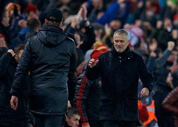 مورينيو يطالب روما بالتعاقد مع مهاجم ليفربول في الصيف