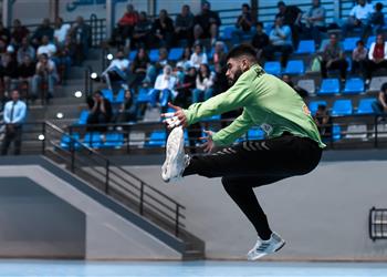 الأهلي لـ بطولات دكتور أكرم توفيق سيجري الصليبي لـ عبد الرحمن حميد