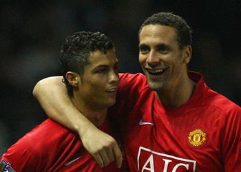 فرديناند تنمرت على رونالدو في مانشستر يونايتد وكان على وشك البكاء